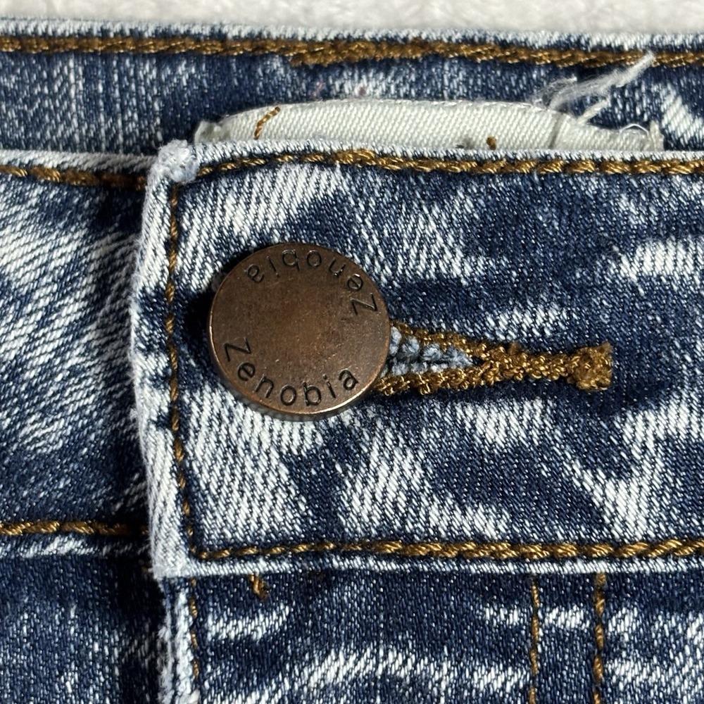 Zenobia Women's Denim skirt Acid Wash Y2K Inspired With Appliqué Rose Size 1X - Picture 8 of 13